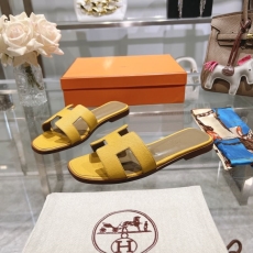 Hermes Slippers